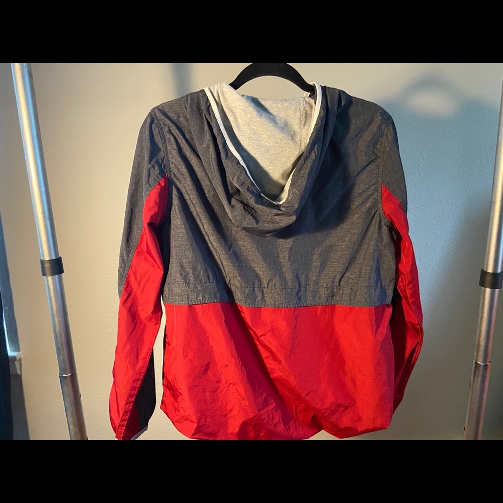 Windbreak pullover - Picture 6 of 6